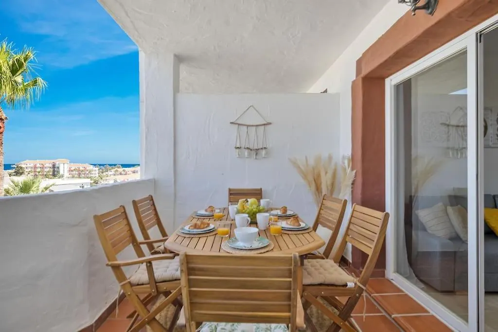 Beautiful 3 Bed Stylish & Cozy Apartment - Susanna Suite Mijas