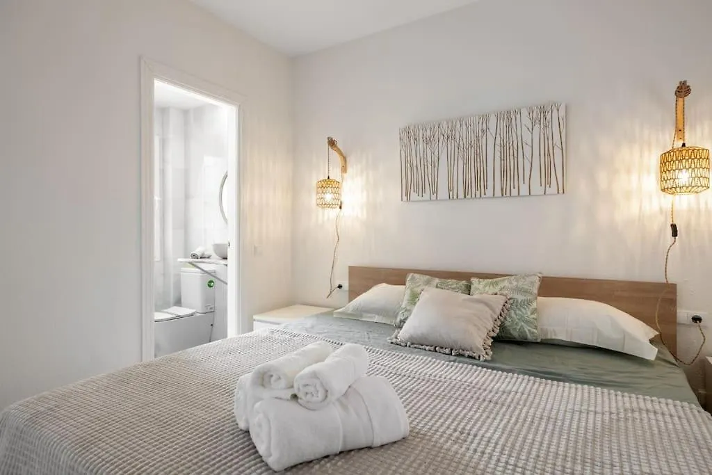 Beautiful 3 Bed Stylish & Cozy Apartment - Susanna Suite Mijas