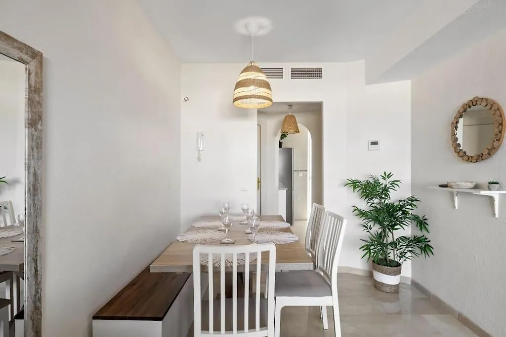 Beautiful 3 Bed Stylish & Cozy Apartment - Susanna Suite Mijas 0*,